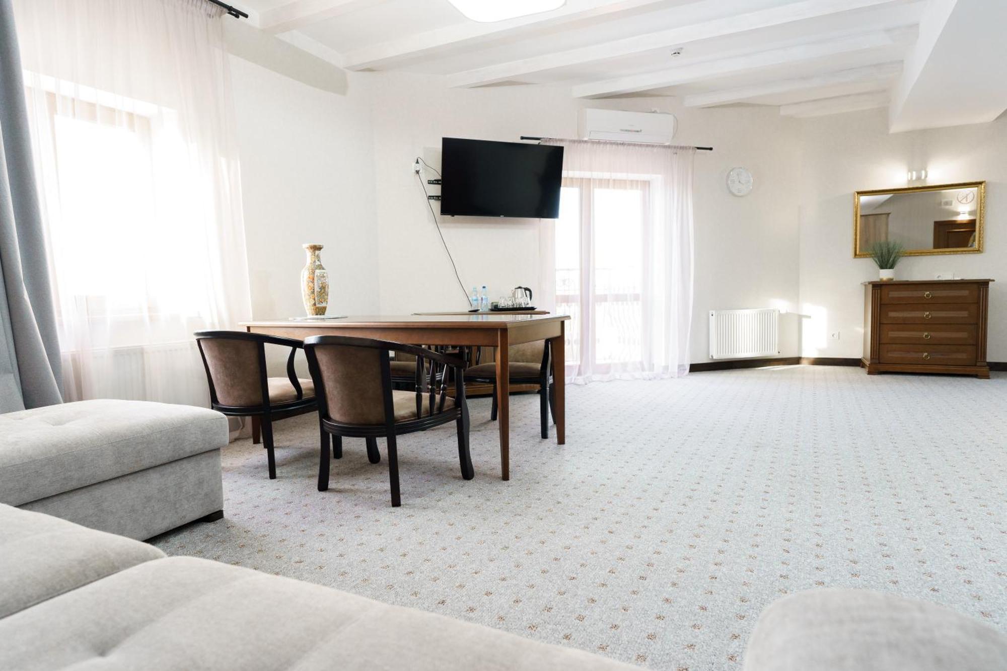 Spa-Hotel Dodo Zjytomyr Eksteriør billede